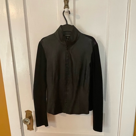 Genuine leather and jersey jacket, fitted, clasp closures. Perfect condition. - Picture 1 of 4